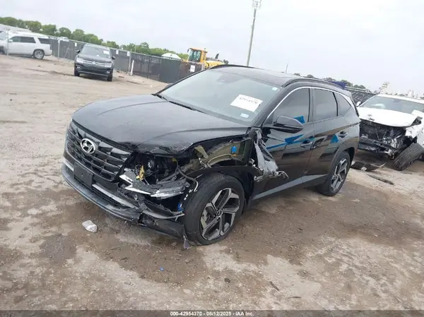 5NMJFCAE2PH231426 2023 HYUNDAI TUCSON - Image 2