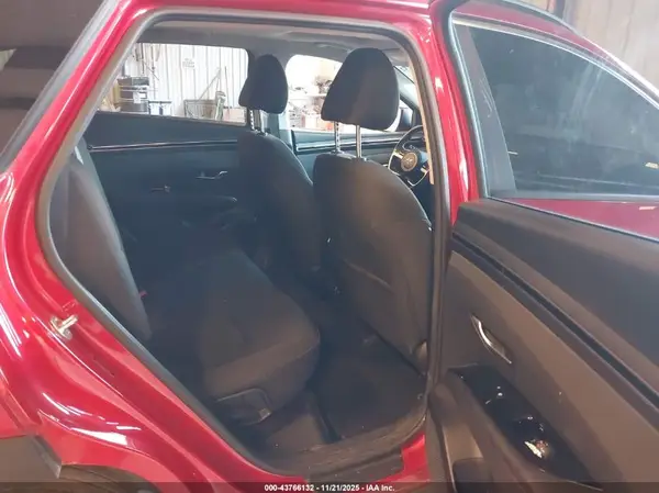 5NMJFCAE3NH042975 2022 HYUNDAI TUCSON - Image 8