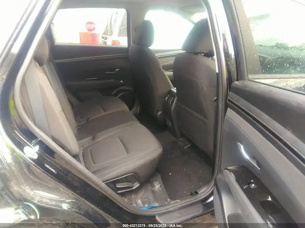 5NMJFCAE3NH097250 2022 HYUNDAI TUCSON - Image 8