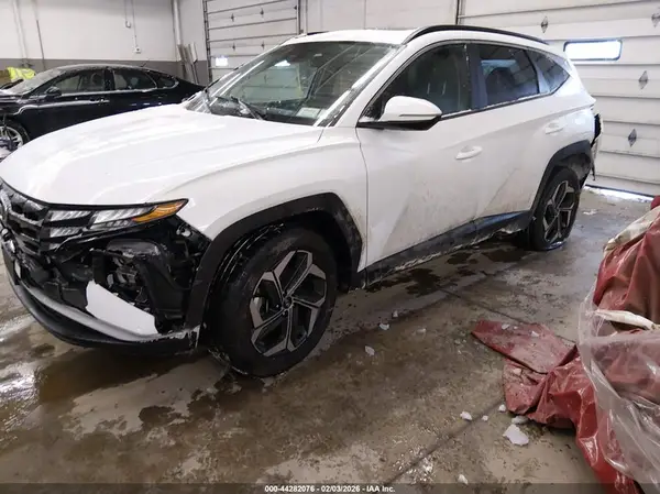 5NMJFCAE4NH011055 2022 HYUNDAI TUCSON - Image 2