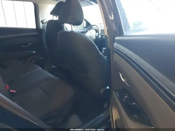 5NMJFCAE4NH040118 2022 HYUNDAI TUCSON - Image 8