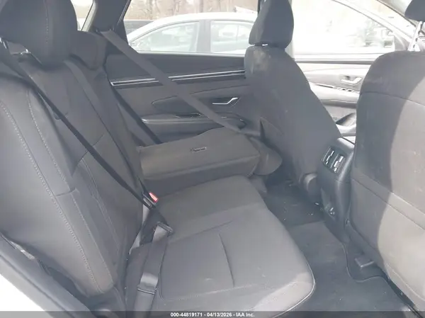 5NMJFCAE4NH068095 2022 HYUNDAI TUCSON - Image 8