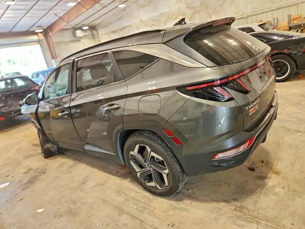 5NMJFCAE4NH075662 2022 HYUNDAI TUCSON - Image 2