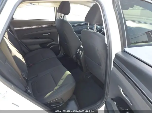 5NMJFCAE4NH096155 2022 HYUNDAI TUCSON - Image 8