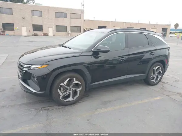 5NMJFCAE4NH113942 2022 HYUNDAI TUCSON - Image 2