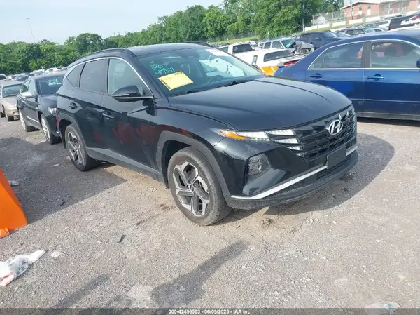 5NMJFCAE4NH147735 2022 HYUNDAI TUCSON - Image 1