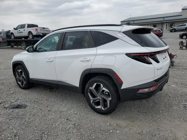 5NMJFCAE4PH245585 2023 HYUNDAI TUCSON - Image 2