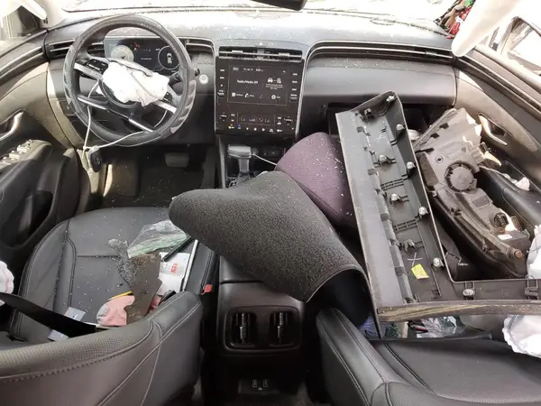 5NMJFCAE4PH263858 2023 HYUNDAI TUCSON - Image 8