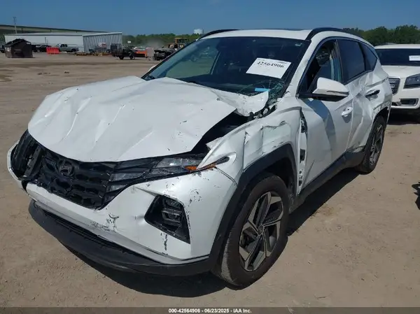 5NMJFCAE5NH015826 2022 HYUNDAI TUCSON - Image 2