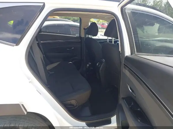 5NMJFCAE5NH015826 2022 HYUNDAI TUCSON - Image 8