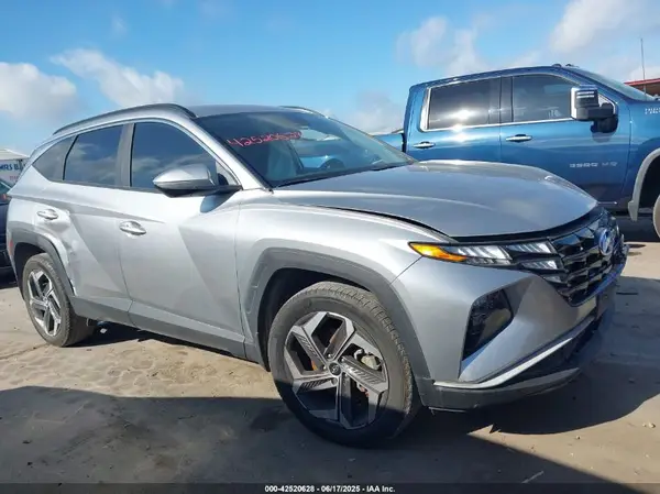 5NMJFCAE6NH122142 2022 HYUNDAI TUCSON - Image 1