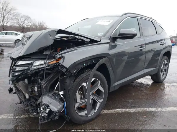 5NMJFCAE6PH229811 2023 HYUNDAI TUCSON - Image 2