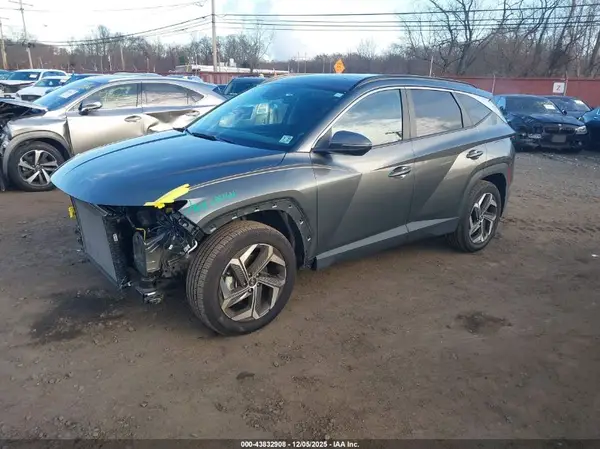 5NMJFCAE7NH135918 2022 HYUNDAI TUCSON - Image 2