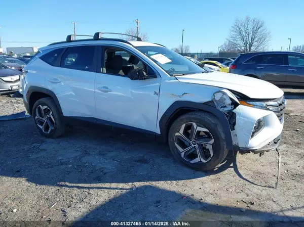 5NMJFCAE8NH015285 2022 HYUNDAI TUCSON - Image 1