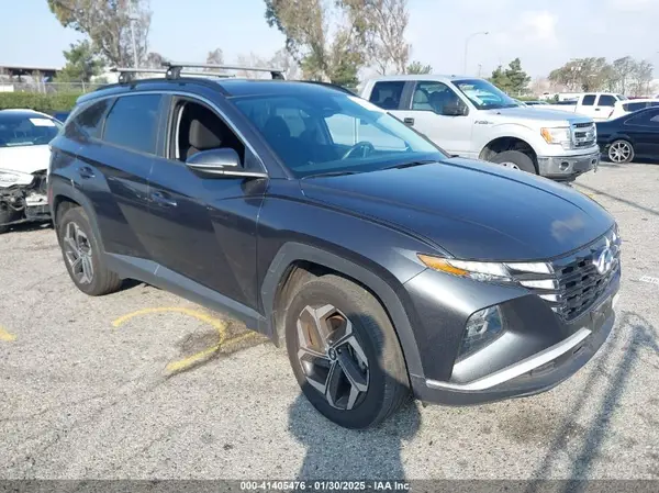 5NMJFCAE8NH093811 2022 HYUNDAI TUCSON - Image 1