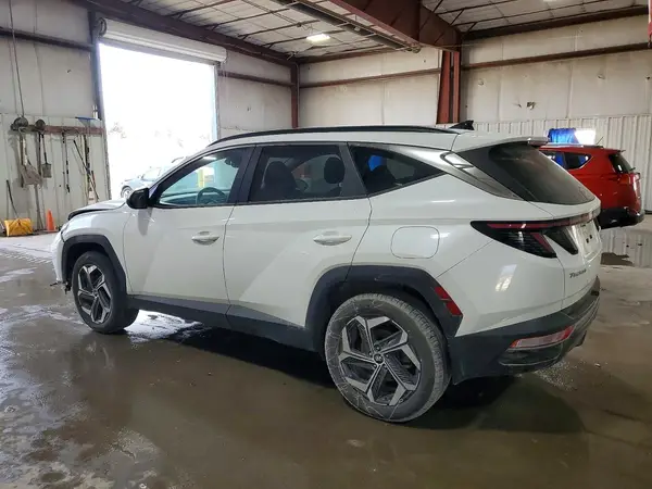 5NMJFCAE8NH117590 2022 HYUNDAI TUCSON - Image 2