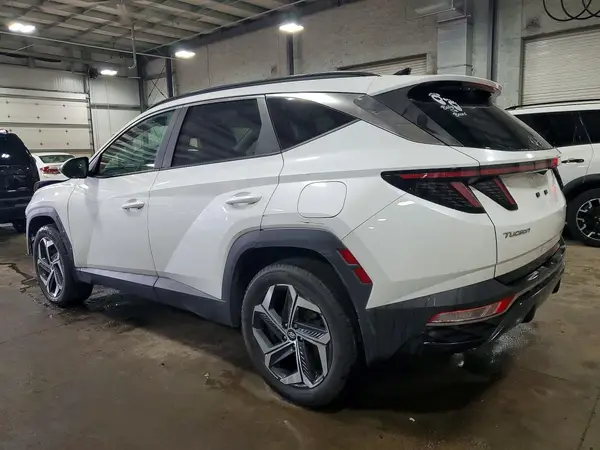 5NMJFCAE8NH128363 2022 HYUNDAI TUCSON - Image 2