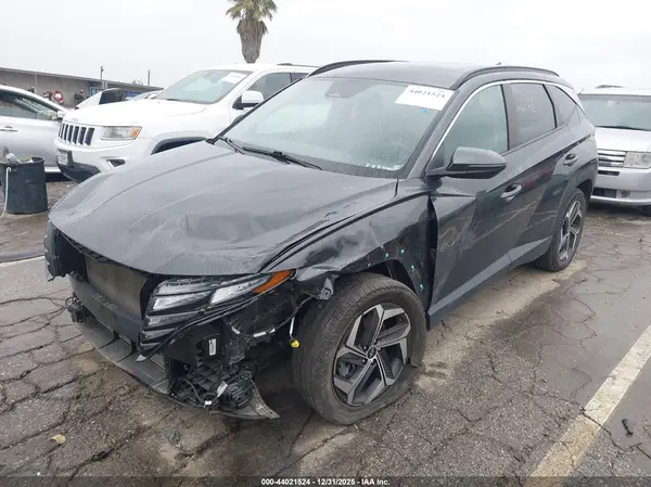 5NMJFCAE8PH241135 2023 HYUNDAI TUCSON - Image 2