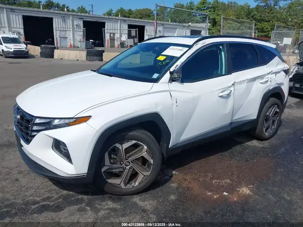 5NMJFCAE8PH276192 2023 HYUNDAI TUCSON - Image 2