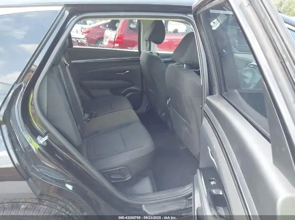 5NMJFCAE9NH006157 2022 HYUNDAI TUCSON - Image 8