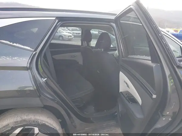5NMJFCAE9NH008667 2022 HYUNDAI TUCSON - Image 8