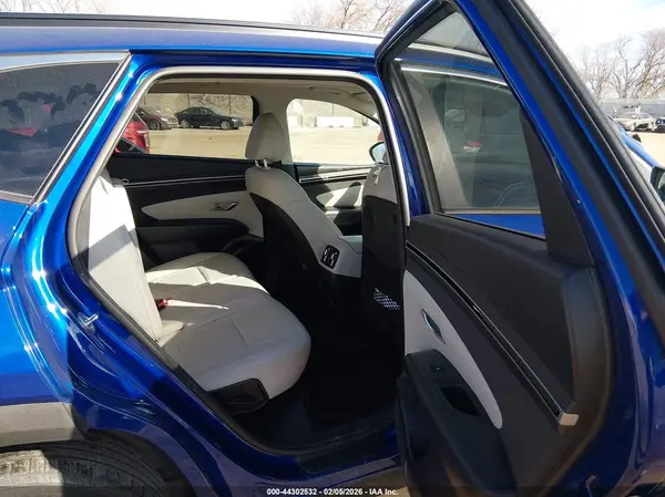 5NMJFCAE9PH201937 2023 HYUNDAI TUCSON - Image 8