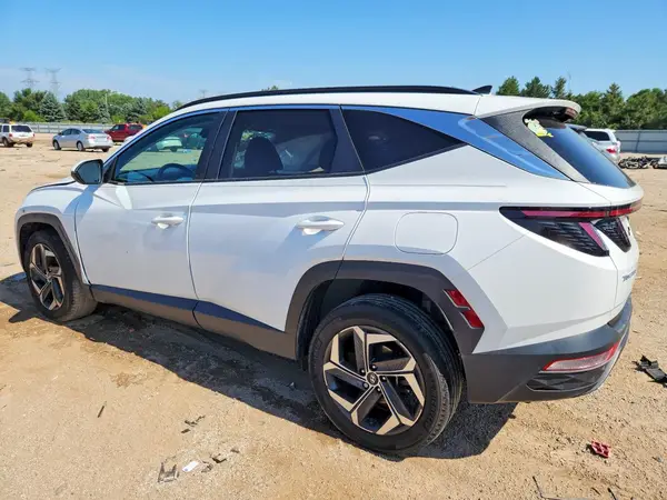 5NMJFCAE9PH228877 2023 HYUNDAI TUCSON - Image 2