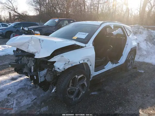 5NMJFCAEXNH017037 2022 HYUNDAI TUCSON - Image 2