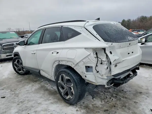 5NMJFCAEXNH032914 2022 HYUNDAI TUCSON - Image 2
