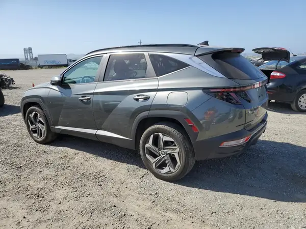 5NMJFCAEXNH033027 2022 HYUNDAI TUCSON - Image 2