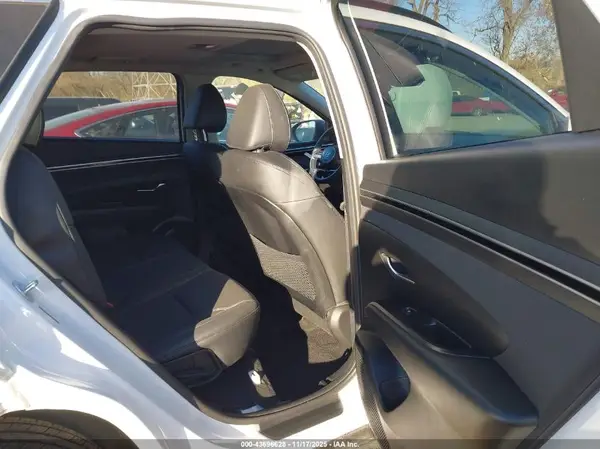 5NMJFCAEXPH271740 2023 HYUNDAI TUCSON - Image 8