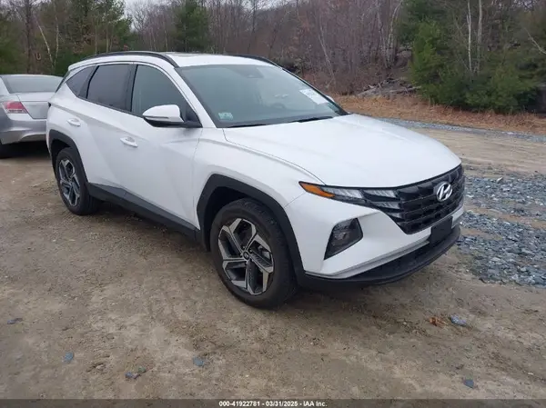 5NMJFCDE2RH381695 2024 HYUNDAI TUCSON - Image 1