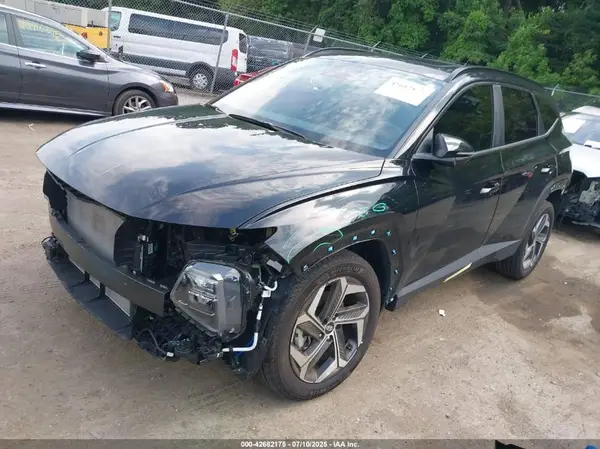 5NMJFCDE2RH400553 2024 HYUNDAI TUCSON - Image 2