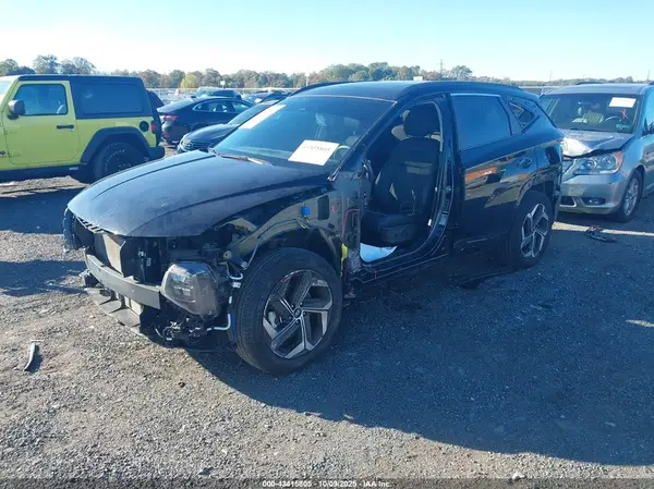 5NMJFCDE8RH370300 2024 HYUNDAI TUCSON - Image 2