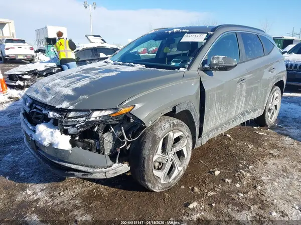 5NMJFCDE9RH418015 2024 HYUNDAI TUCSON - Image 2