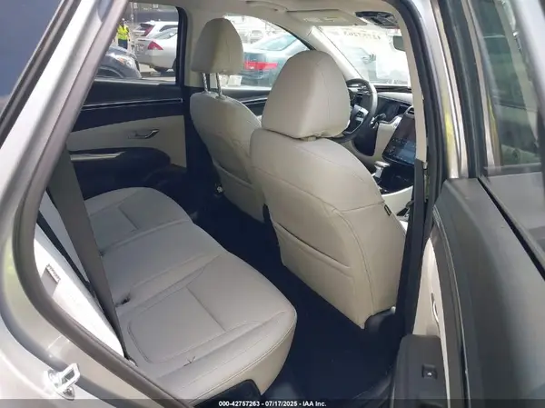 5NMJFCDEXRH418122 2024 HYUNDAI TUCSON - Image 8