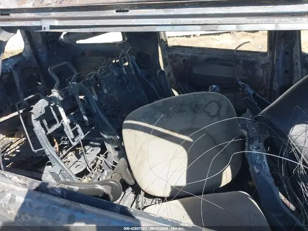 5NMP14GL7RH044187 2024 HYUNDAI SANTA FE - Image 8