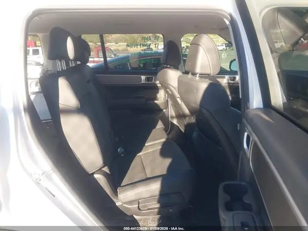 5NMP24G12SH044003 2025 HYUNDAI SANTA FE - Image 8
