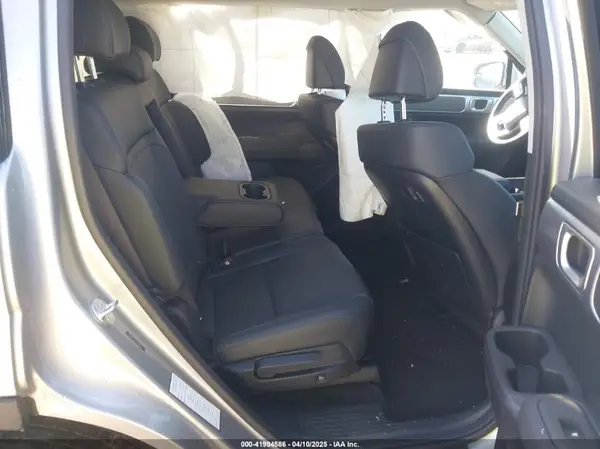 5NMP24G17SH034924 2025 HYUNDAI SANTA FE - Image 8