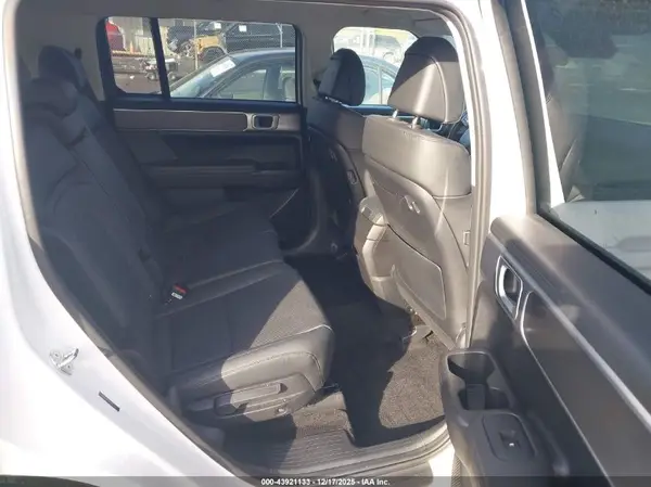 5NMP24GL2RH001650 2024 HYUNDAI SANTA FE - Image 8