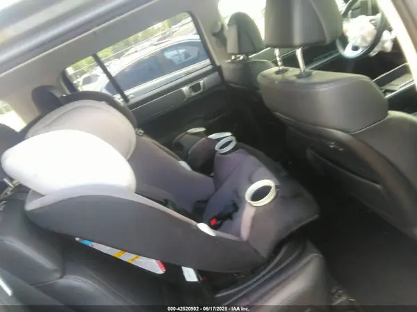 5NMP24GL2SH108297 2025 HYUNDAI SANTA FE - Image 8