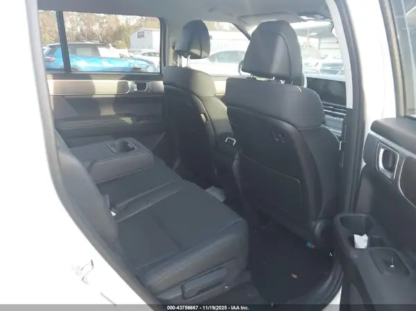 5NMP24GL7SH143241 2025 HYUNDAI SANTA FE - Image 8