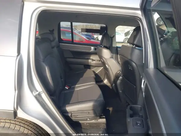 5NMP24GLXRH022309 2024 HYUNDAI SANTA FE - Image 8