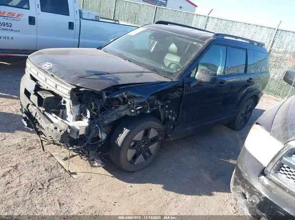 5NMP2DG11RH003677 2024 HYUNDAI SANTA FE - Image 2