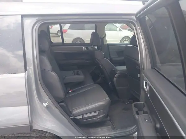 5NMP2DG12RH003445 2024 HYUNDAI SANTA FE - Image 8