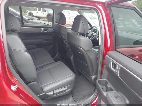 5NMP2DG16SH059846 2025 HYUNDAI SANTA FE - Image 8