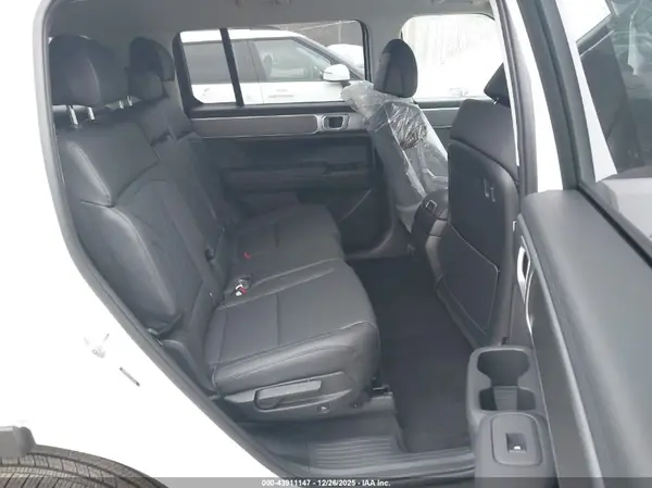5NMP2DG17TH104052 2026 HYUNDAI SANTA FE - Image 8
