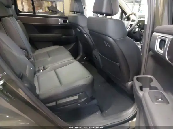 5NMP2DG19SH047075 2025 HYUNDAI SANTA FE - Image 8