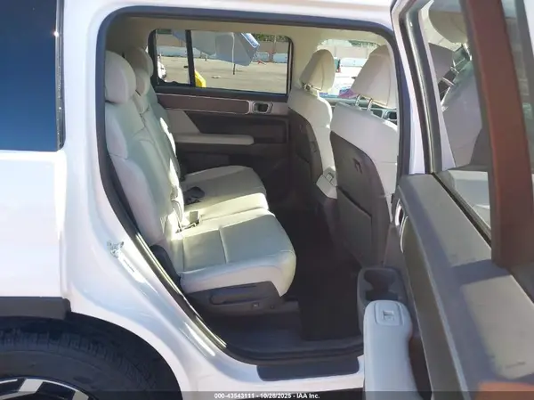 5NMP2DGL0RH029950 2024 HYUNDAI SANTA FE - Image 8
