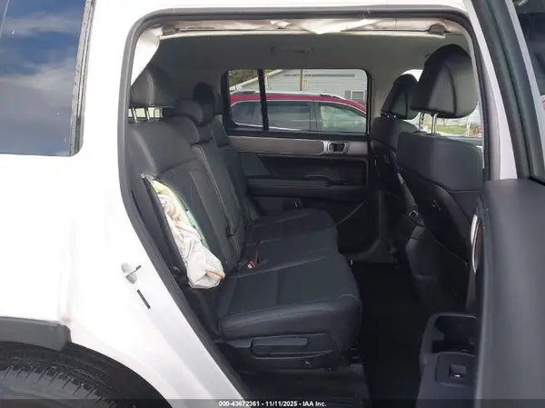 5NMP2DGL1SH120201 2025 HYUNDAI SANTA FE - Image 8